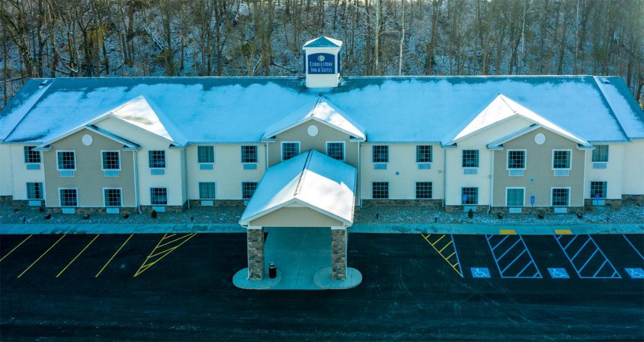 Cobblestone Inn & Suites - Brookville Exteriör bild